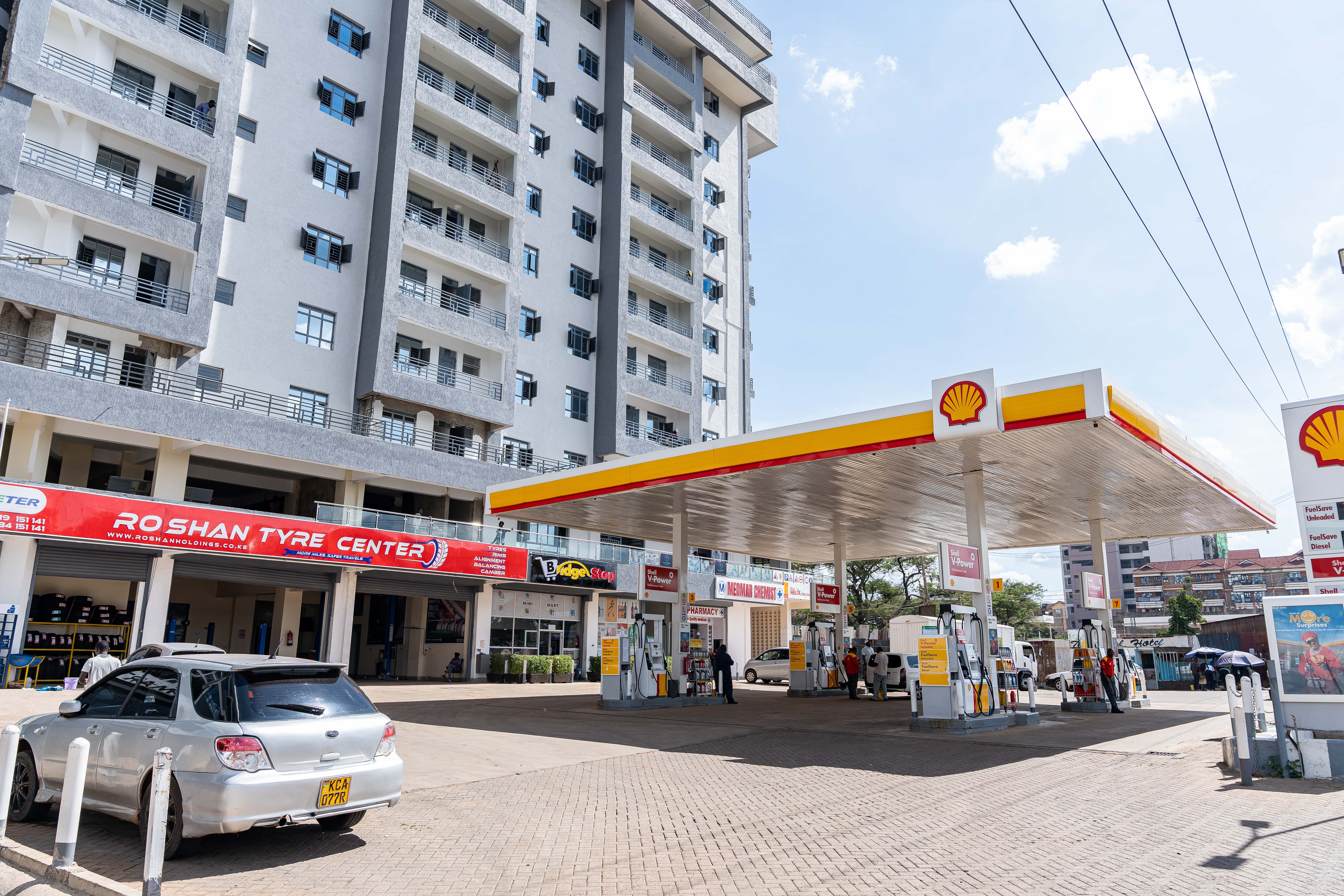 Shell Lubricants service at Roshan Shell Station